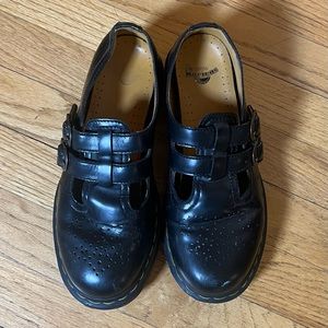 Dr. Martens 8065 Black Shiny jSmooth Leather Mary Jane Shoes, size 7
